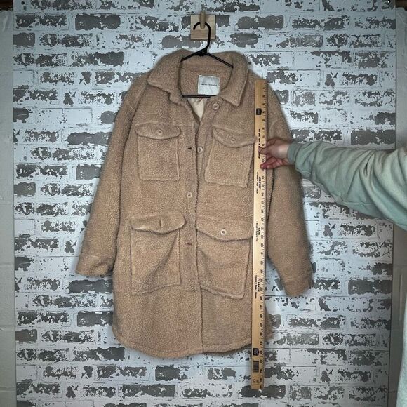 American Eagle | women tan teddy bear jacket - Picture 4 of 11